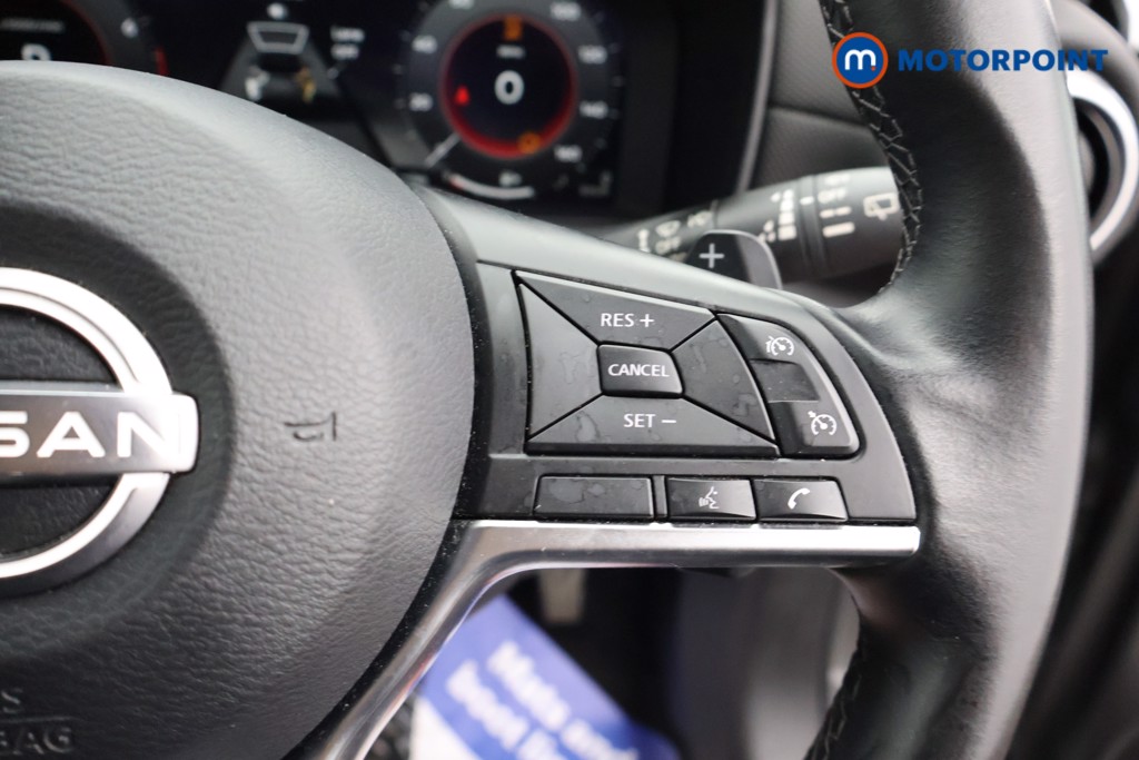 Nissan Juke N-Connecta Automatic Petrol SUV - Stock Number (1667432) - 3rd supplementary image