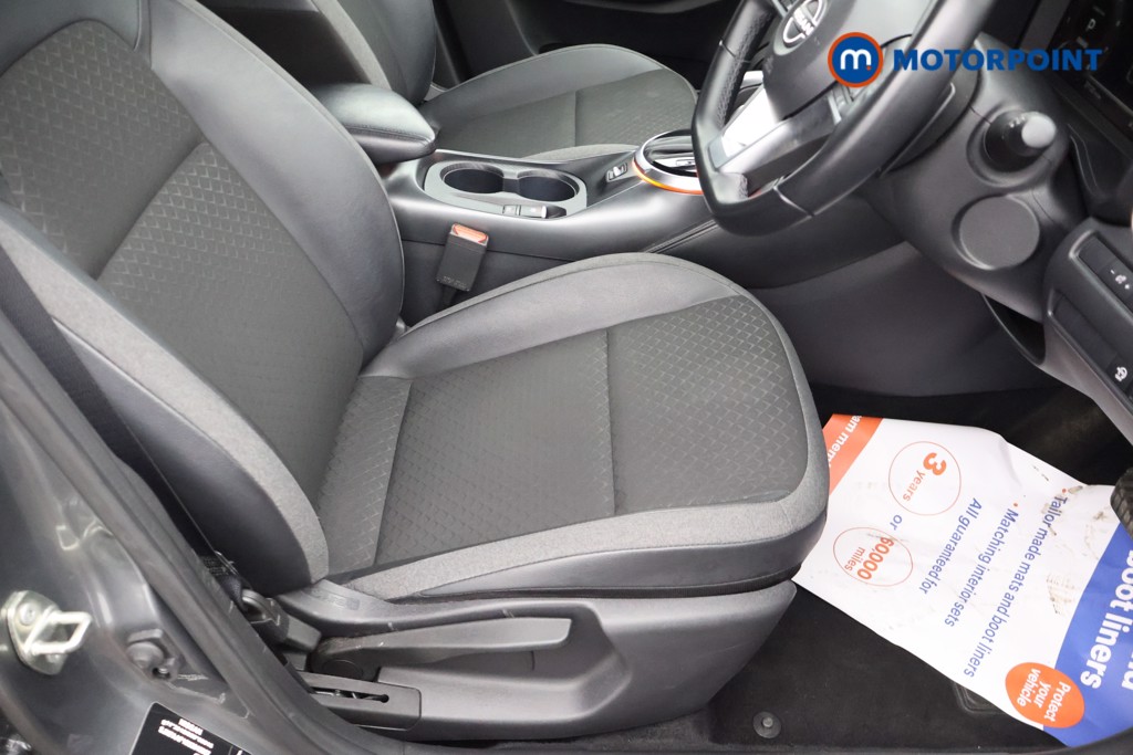 Nissan Juke N-Connecta Automatic Petrol SUV - Stock Number (1667432) - 17th supplementary image