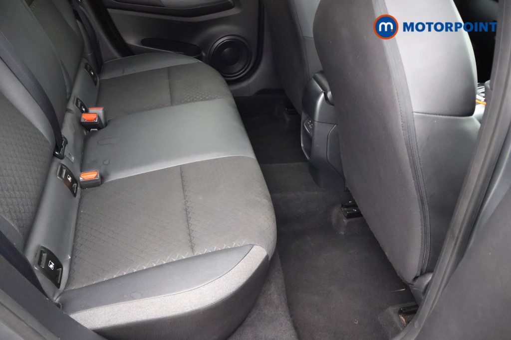 Nissan Juke N-Connecta Automatic Petrol SUV - Stock Number (1667432) - 19th supplementary image