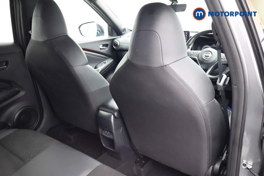Nissan Juke N-Connecta Automatic Petrol SUV - Stock Number (1667432) - 20th supplementary image