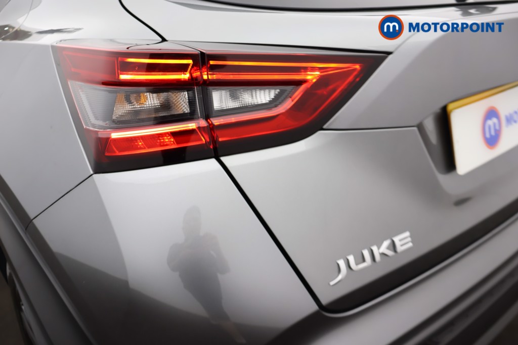 Nissan Juke N-Connecta Automatic Petrol SUV - Stock Number (1667432) - 26th supplementary image