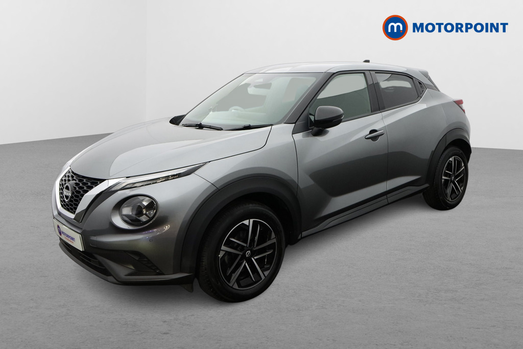 Nissan Juke N-Connecta Automatic Petrol SUV - Stock Number (1667432) - Passenger side front corner