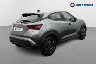 Nissan Juke N-Connecta Automatic Petrol SUV - Stock Number (1667432) - Drivers side rear corner