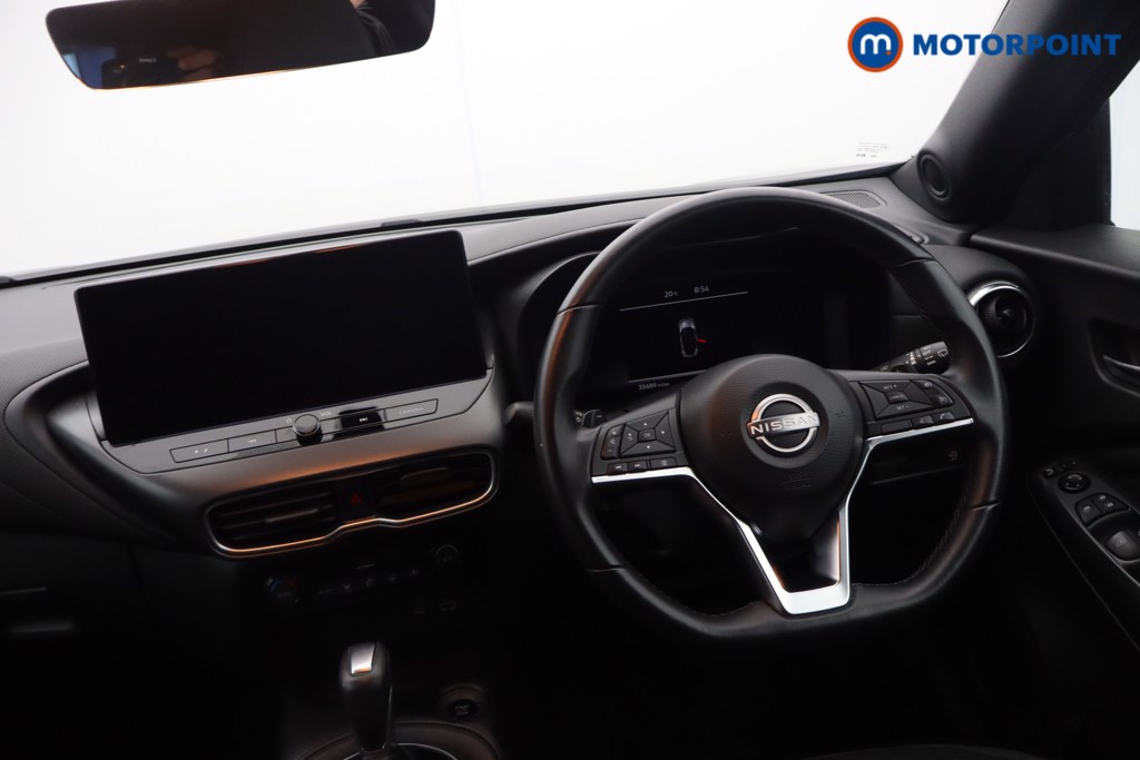 Nissan Juke N-Connecta Automatic Petrol SUV - Stock Number (1667464) - 9th supplementary image