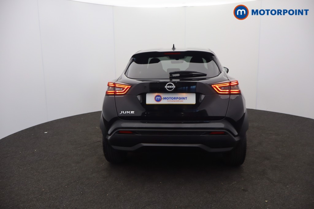 Nissan Juke N-Connecta Automatic Petrol SUV - Stock Number (1667464) - 1st supplementary image