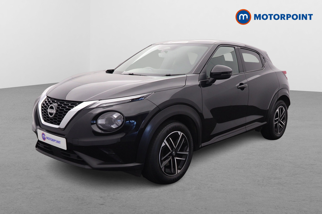 Nissan Juke N-Connecta Automatic Petrol SUV - Stock Number (1667464) - Passenger side front corner