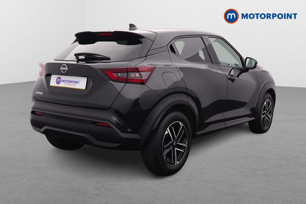 Nissan Juke N-Connecta Automatic Petrol SUV - Stock Number (1667464) - Drivers side rear corner