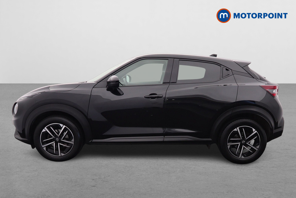 Nissan Juke N-Connecta Automatic Petrol SUV - Stock Number (1667464) - Passenger side