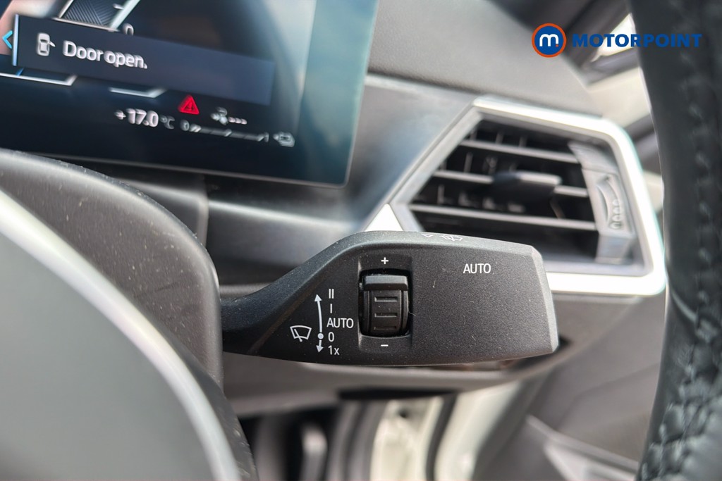 BMW 3 Series M Sport Automatic Petrol Plug-In Hybrid Saloon - Stock Number (1668211) - 13th supplementary image