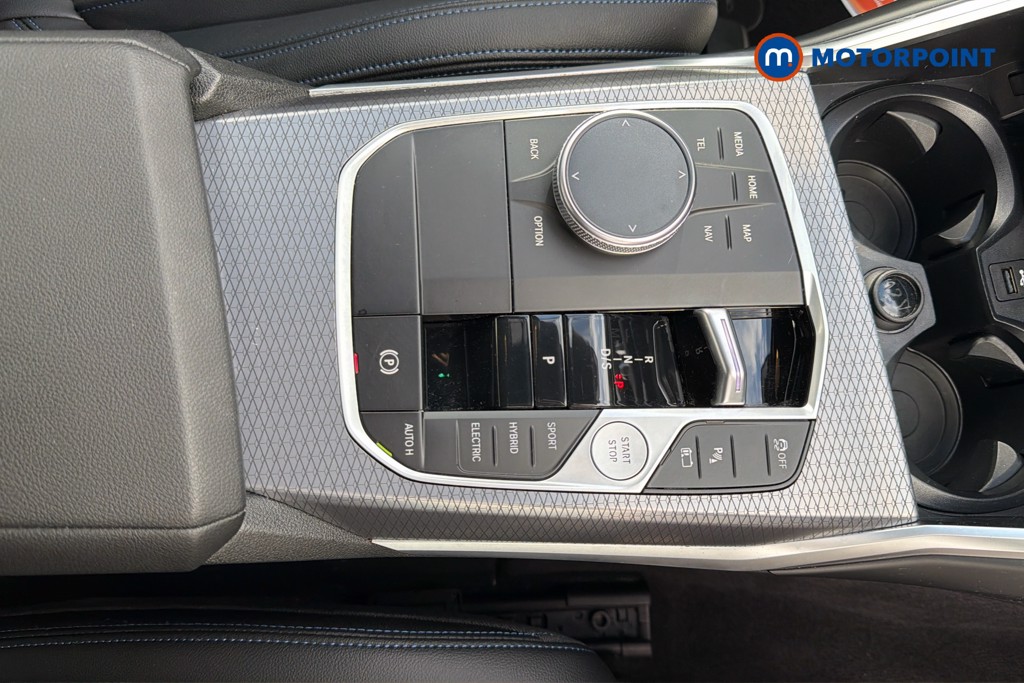 BMW 3 Series M Sport Automatic Petrol Plug-In Hybrid Saloon - Stock Number (1668211) - 17th supplementary image