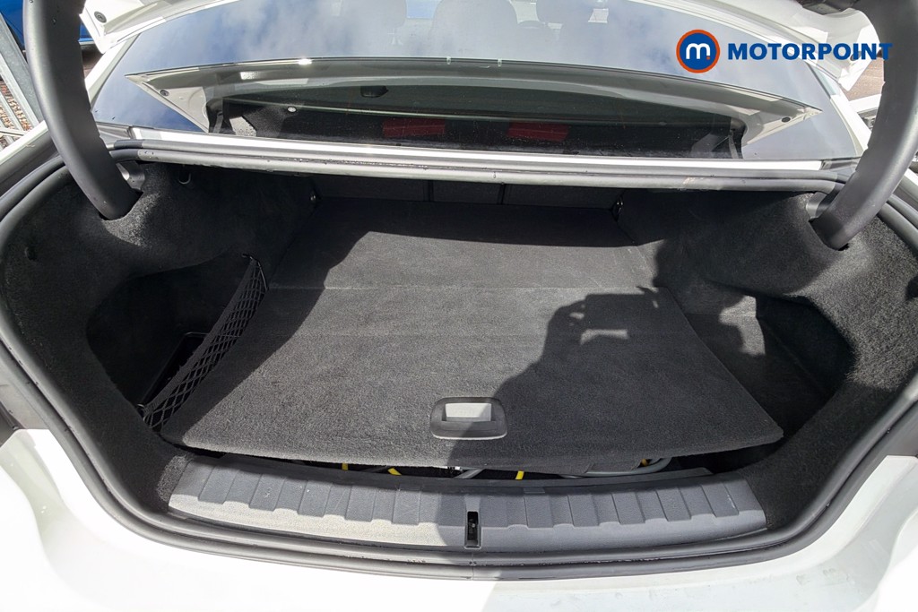 BMW 3 Series M Sport Automatic Petrol Plug-In Hybrid Saloon - Stock Number (1668211) - 21st supplementary image