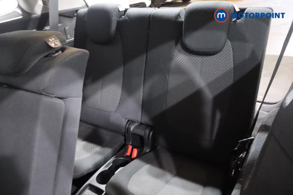 BMW 2 Series SE Manual Petrol People Carrier - Stock Number (1668292) - 13th supplementary image