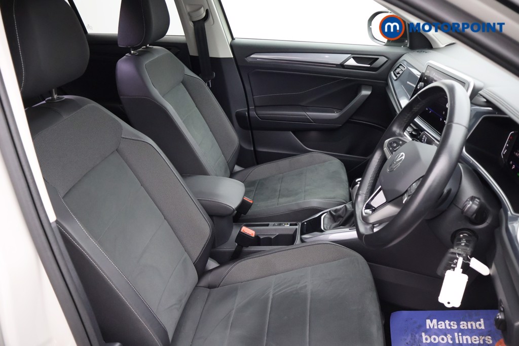 Volkswagen T-Roc Style Automatic Petrol SUV - Stock Number (1668583) - 17th supplementary image