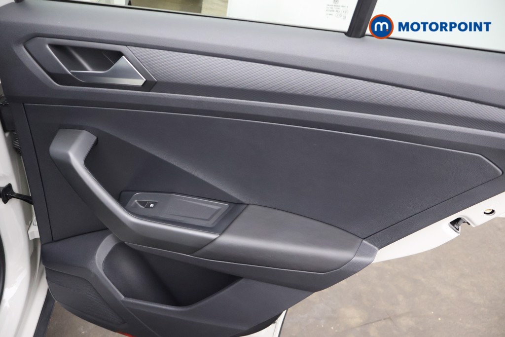 Volkswagen T-Roc Style Automatic Petrol SUV - Stock Number (1668583) - 23rd supplementary image