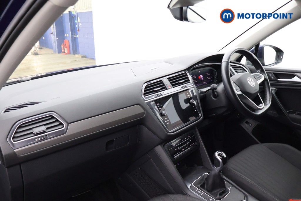 Volkswagen Tiguan Allspace Life Manual Petrol SUV - Stock Number (1669302) - 23rd supplementary image