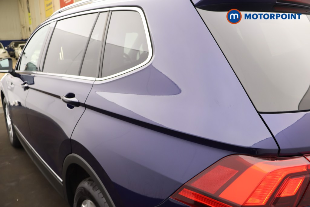 Volkswagen Tiguan Allspace Life Manual Petrol SUV - Stock Number (1669302) - 31st supplementary image