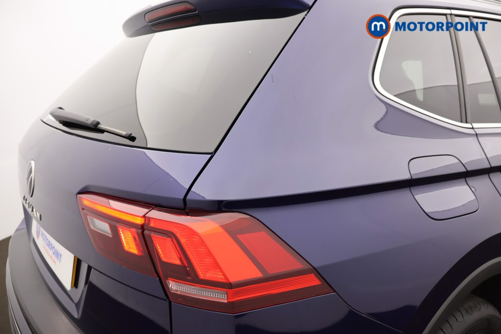 Volkswagen Tiguan Allspace Life Manual Petrol SUV - Stock Number (1669302) - 32nd supplementary image