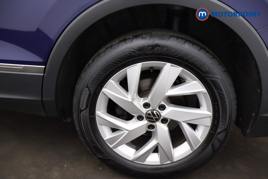Volkswagen Tiguan Allspace Life Manual Petrol SUV - Stock Number (1669302) - 41st supplementary image