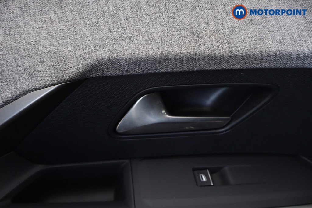 Peugeot 5008 GT Automatic Petrol SUV - Stock Number (1669478) - 45th supplementary image