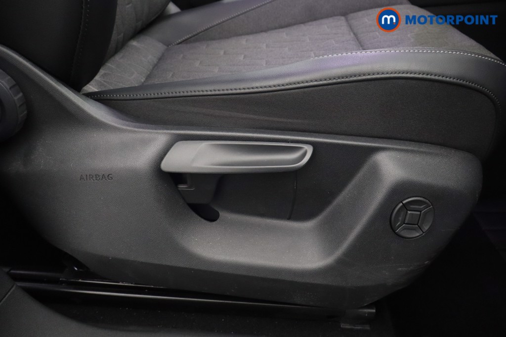 Volkswagen Tiguan Match Automatic Diesel SUV - Stock Number (1669570) - 19th supplementary image