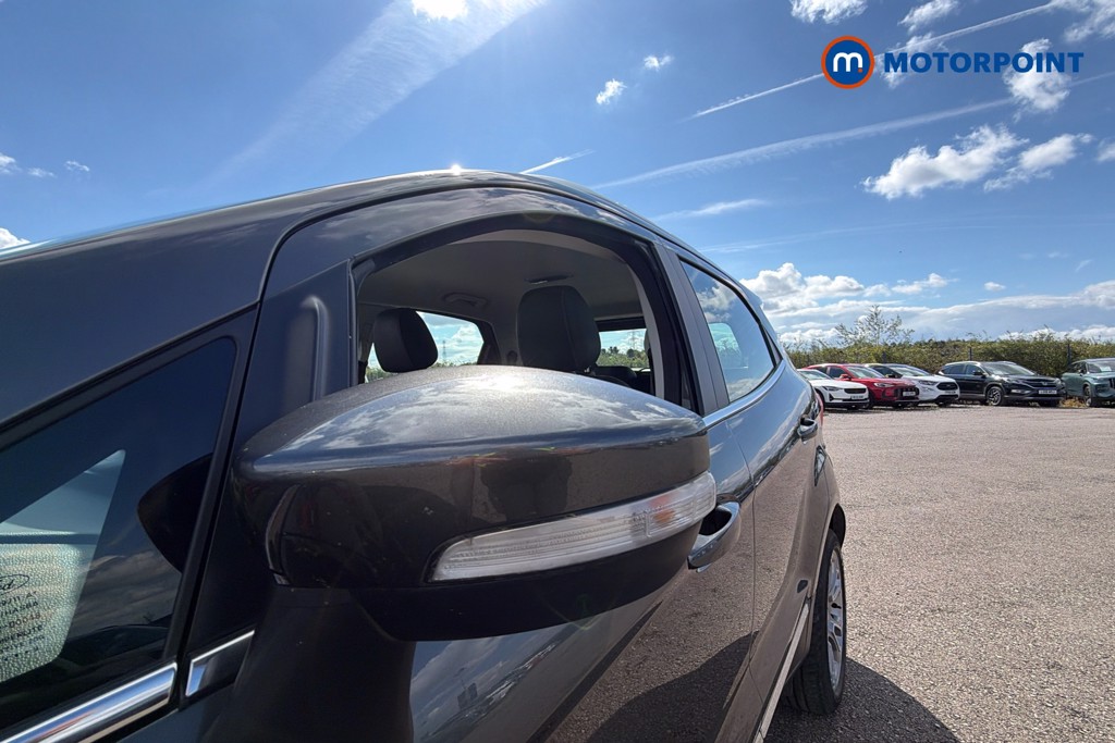 Ford Ecosport Titanium Automatic Petrol SUV - Stock Number (1669878) - 43rd supplementary image