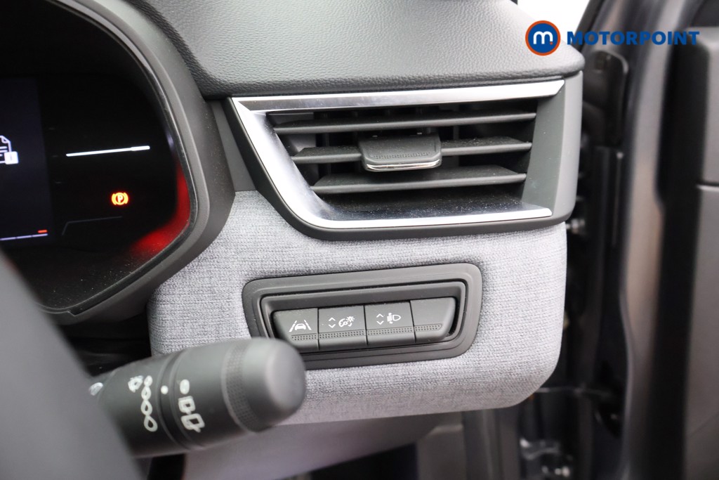 Renault Clio Evolution Manual Petrol Hatchback - Stock Number (1669882) - 7th supplementary image