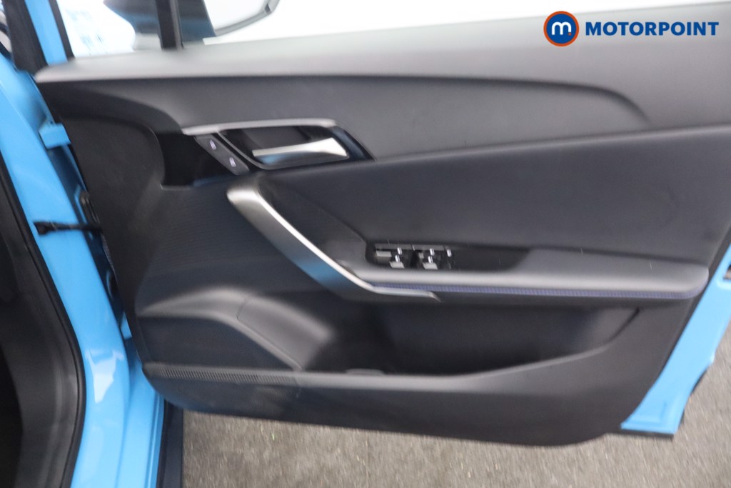 Mg Motor Uk MG4 Trophy Automatic Electric SUV - Stock Number (1670002) - 8th supplementary image