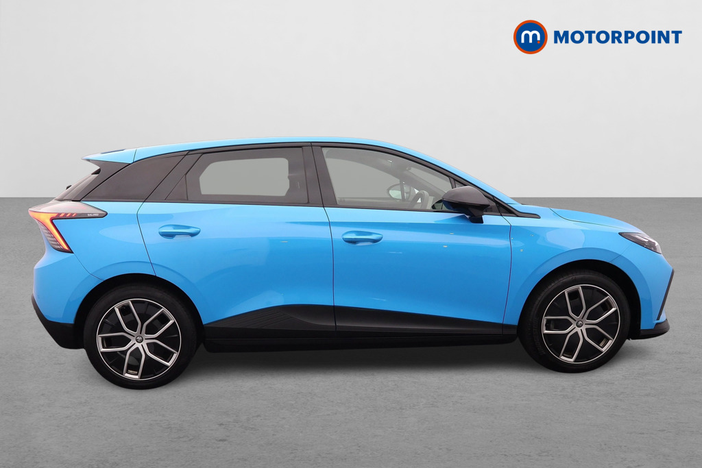 Mg Motor Uk MG4 Trophy Automatic Electric SUV - Stock Number (1670002) - Drivers side