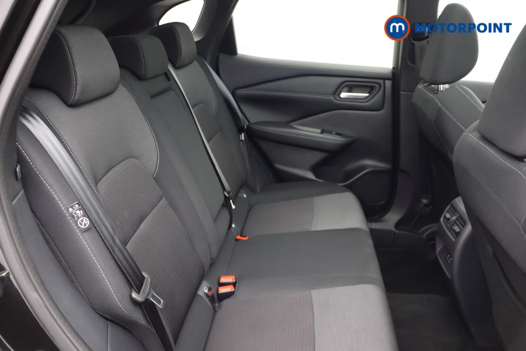 Nissan Qashqai Kuro Edition Automatic Petrol-Electric Hybrid SUV - Stock Number (1670330) - 8th supplementary image