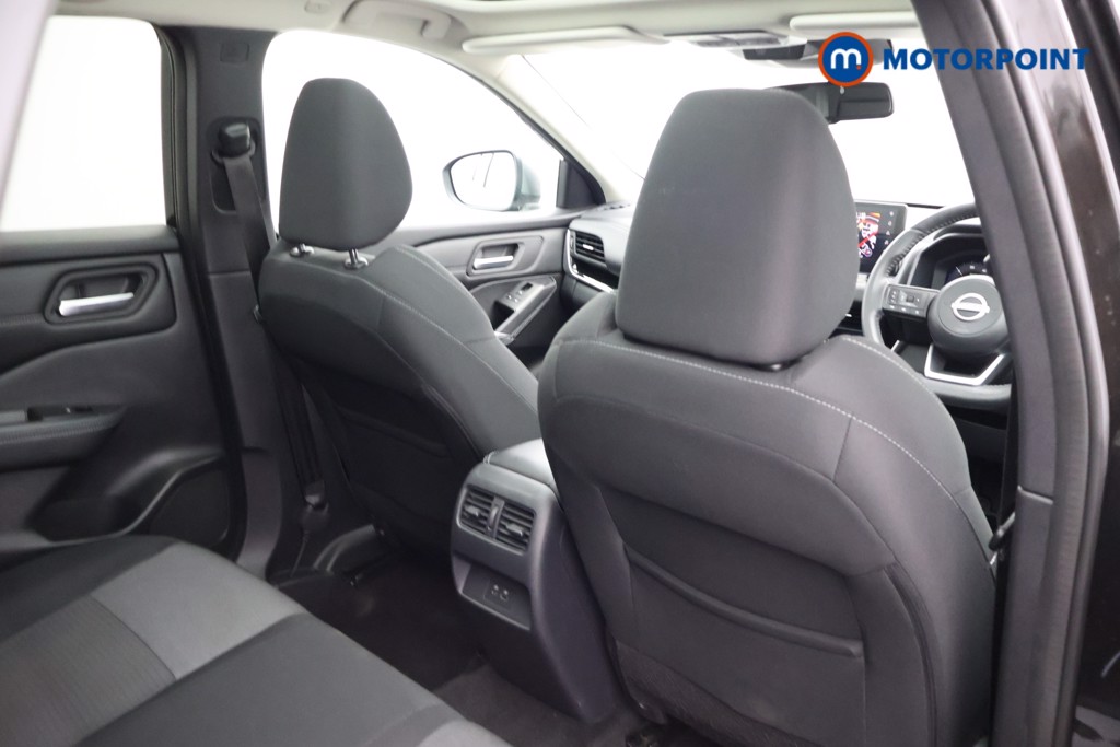 Nissan Qashqai Kuro Edition Automatic Petrol-Electric Hybrid SUV - Stock Number (1670330) - 10th supplementary image