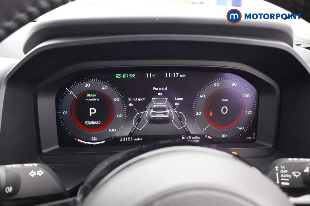 Nissan Qashqai Kuro Edition Automatic Petrol-Electric Hybrid SUV - Stock Number (1670330) - 31st supplementary image