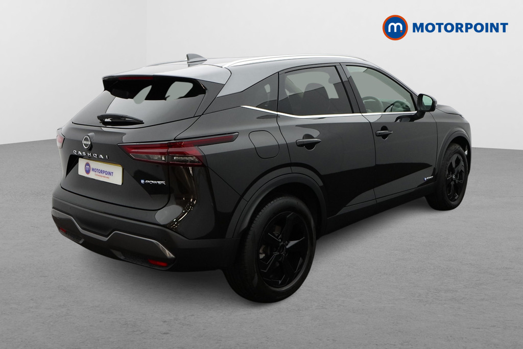 Nissan Qashqai Kuro Edition Automatic Petrol-Electric Hybrid SUV - Stock Number (1670330) - Drivers side rear corner