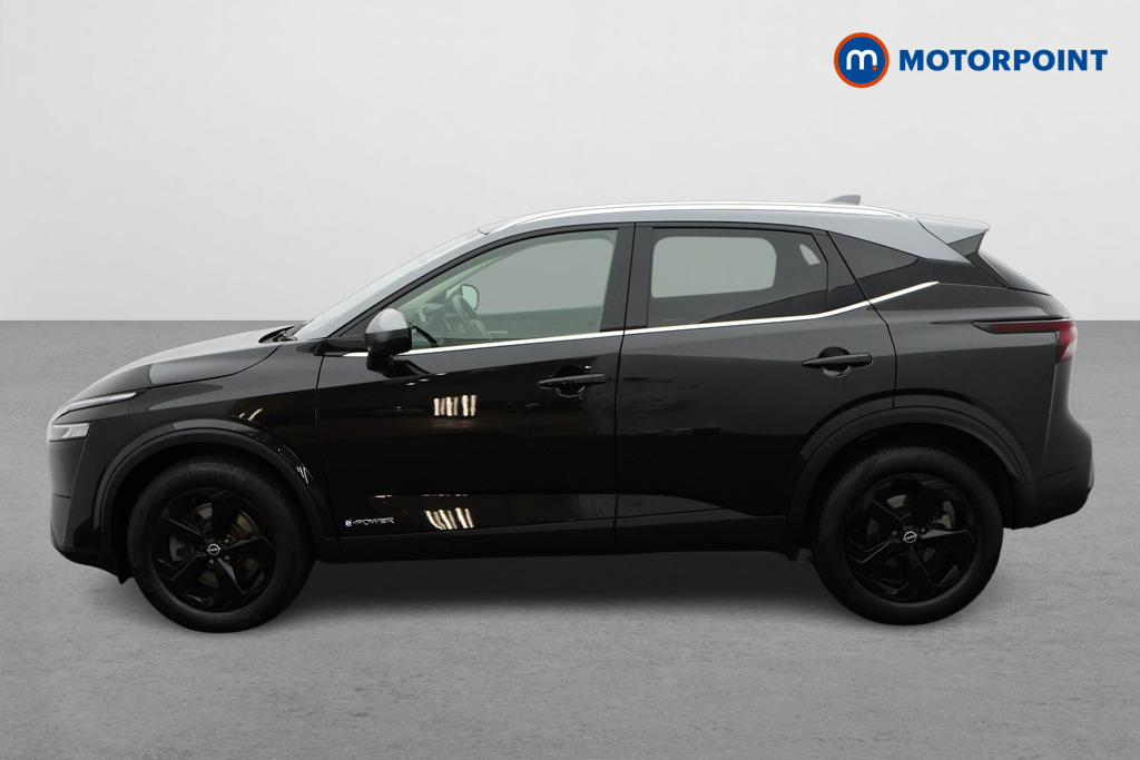 Nissan Qashqai Kuro Edition Automatic Petrol-Electric Hybrid SUV - Stock Number (1670330) - Passenger side