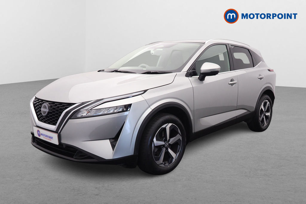 Nissan Qashqai N-Connecta Manual Petrol SUV - Stock Number (1670430) - Passenger side front corner