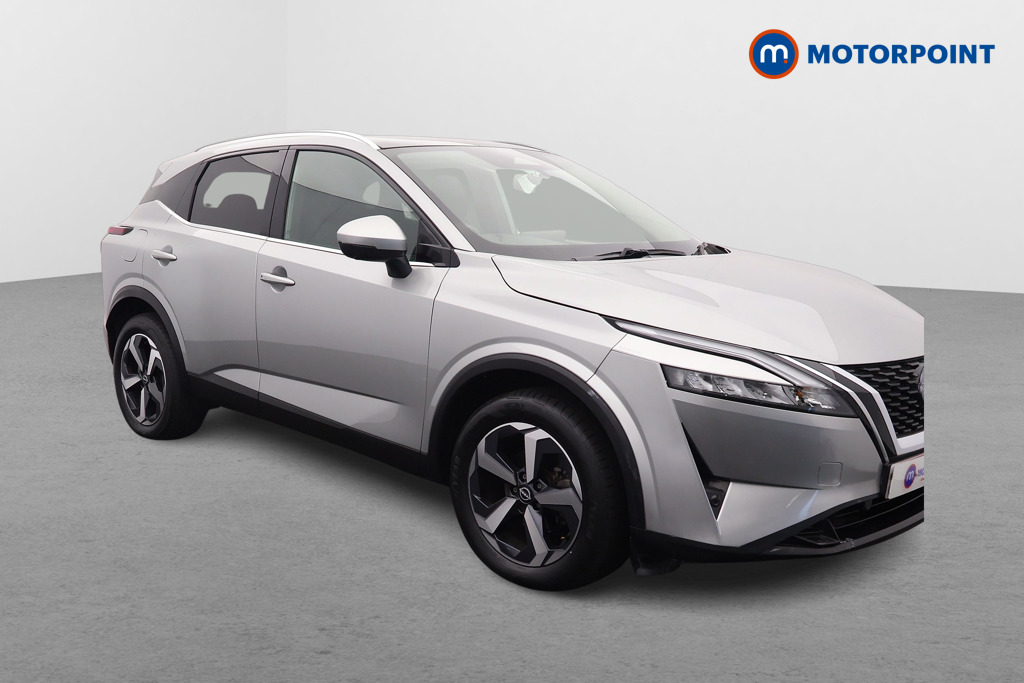 Nissan Qashqai N-Connecta Manual Petrol SUV - Stock Number (1670430) - Drivers side front corner