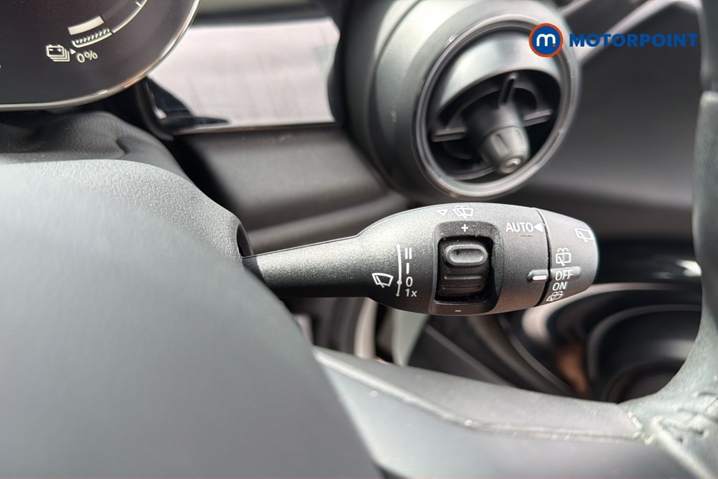 Mini Hatchback Cooper S Level 1 Automatic Electric Hatchback - Stock Number (1670710) - 13th supplementary image