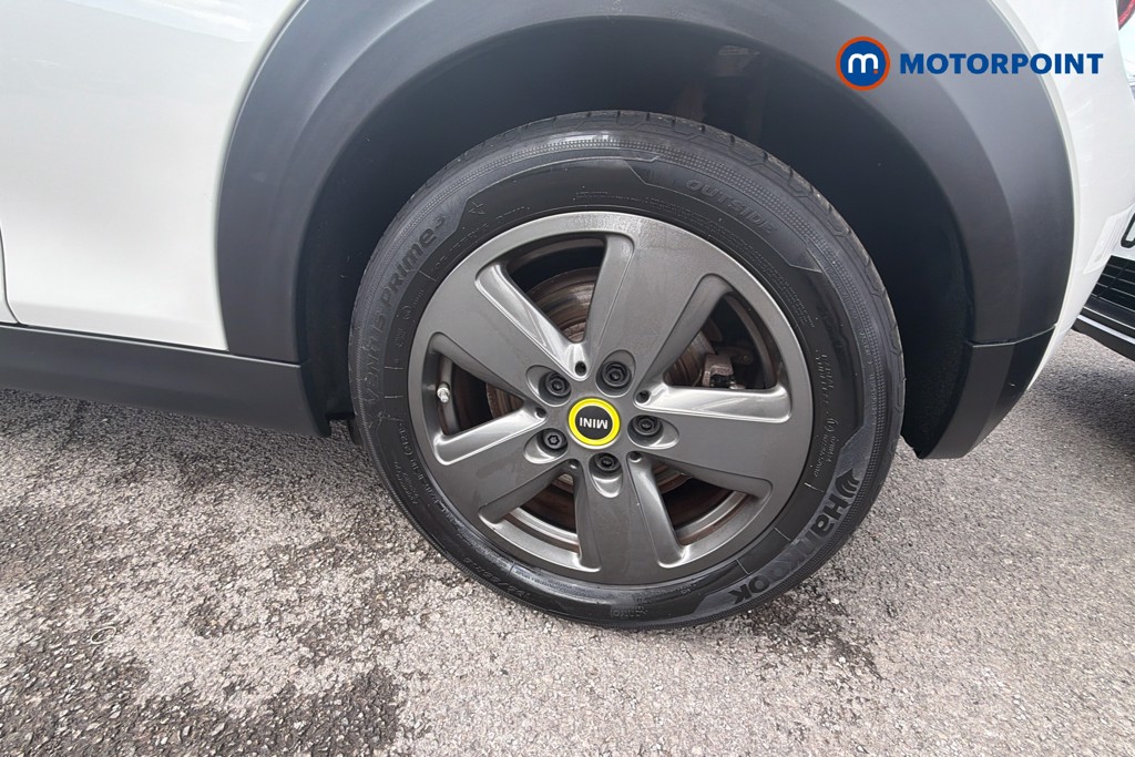 Mini Hatchback Cooper S Level 1 Automatic Electric Hatchback - Stock Number (1670710) - 20th supplementary image