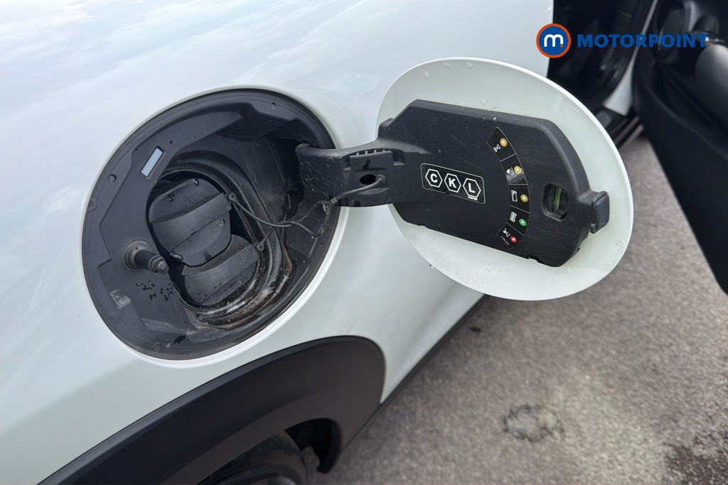 Mini Hatchback Cooper S Level 1 Automatic Electric Hatchback - Stock Number (1670710) - 27th supplementary image
