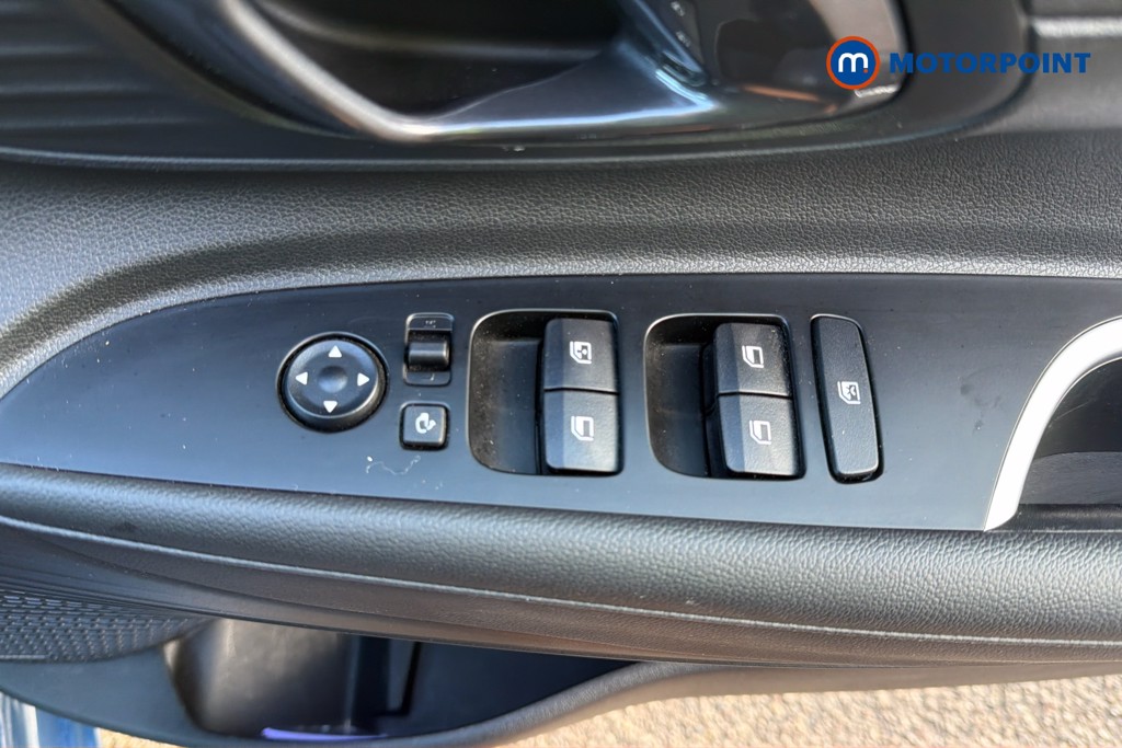 Hyundai I20 Ultimate Automatic Petrol Hatchback - Stock Number (1670845) - 3rd supplementary image