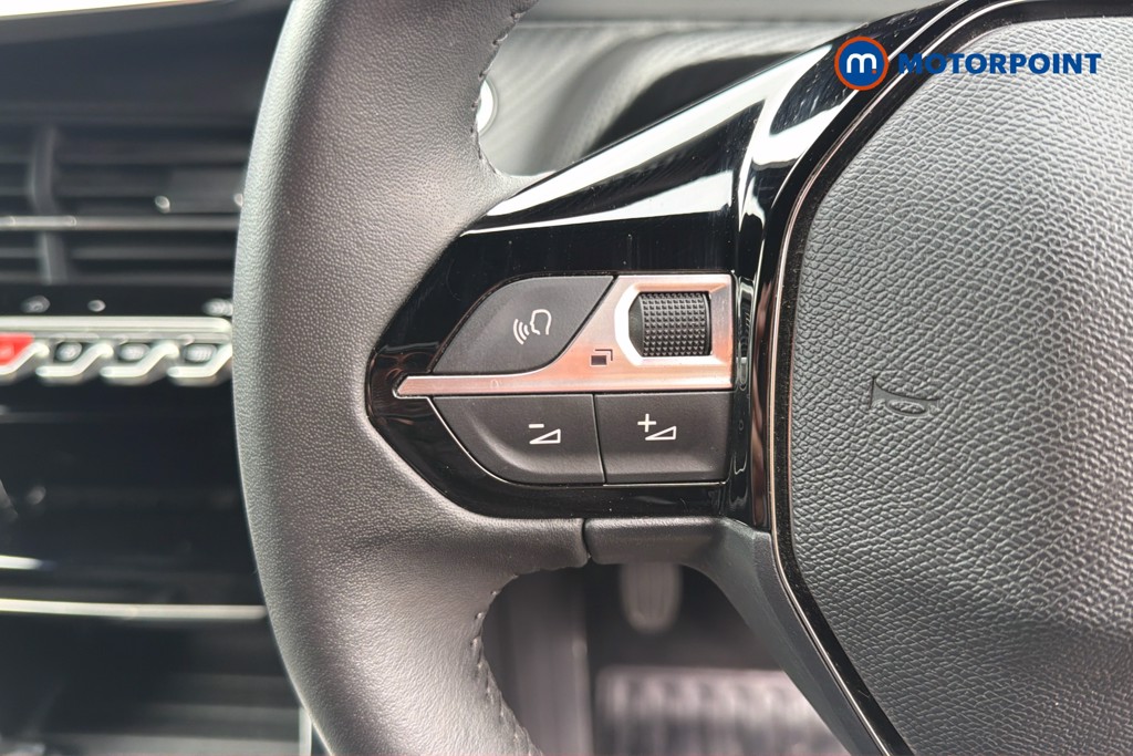 Peugeot 2008 Allure Manual Petrol SUV - Stock Number (1670987) - 7th supplementary image