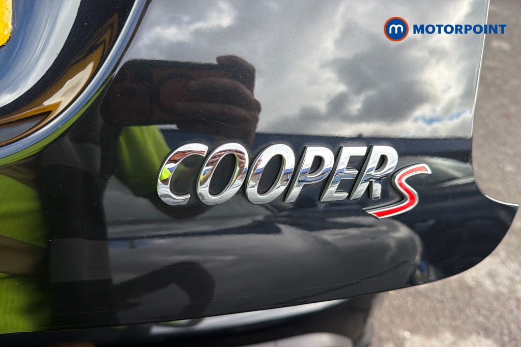 Mini Hatchback Cooper S Classic Manual Petrol Hatchback - Stock Number (1671012) - 25th supplementary image