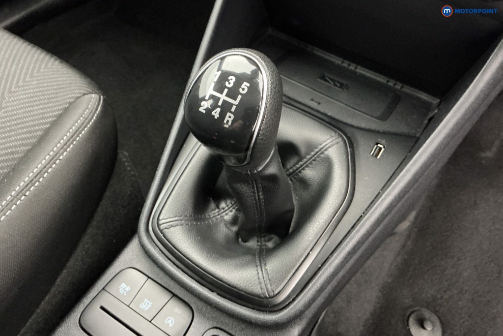 Ford Fiesta Trend Manual Petrol Hatchback - Stock Number (1671144) - 15th supplementary image