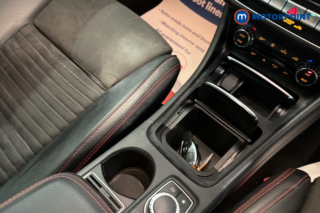 Mercedes-Benz GLA Amg Line Automatic Petrol SUV - Stock Number (1671197) - 15th supplementary image