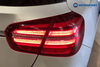 Mercedes-Benz GLA Amg Line Automatic Petrol SUV - Stock Number (1671197) - 36th supplementary image