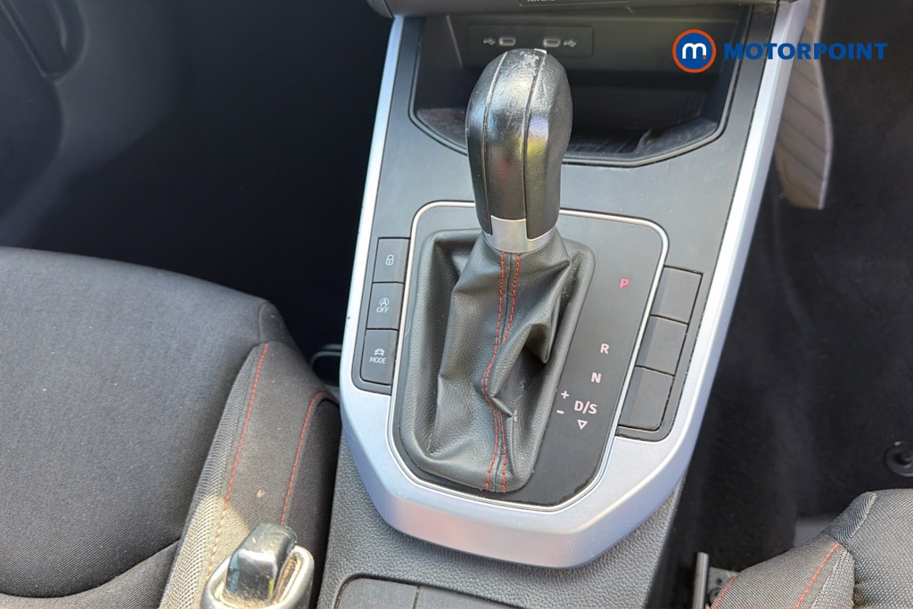 Seat Arona FR Automatic Petrol SUV - Stock Number (1671436) - 16th supplementary image