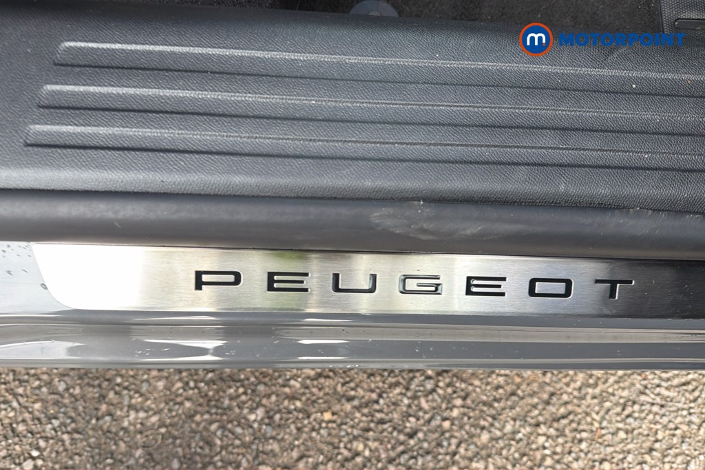 Peugeot 2008 GT Automatic Petrol SUV - Stock Number (1671443) - 6th supplementary image