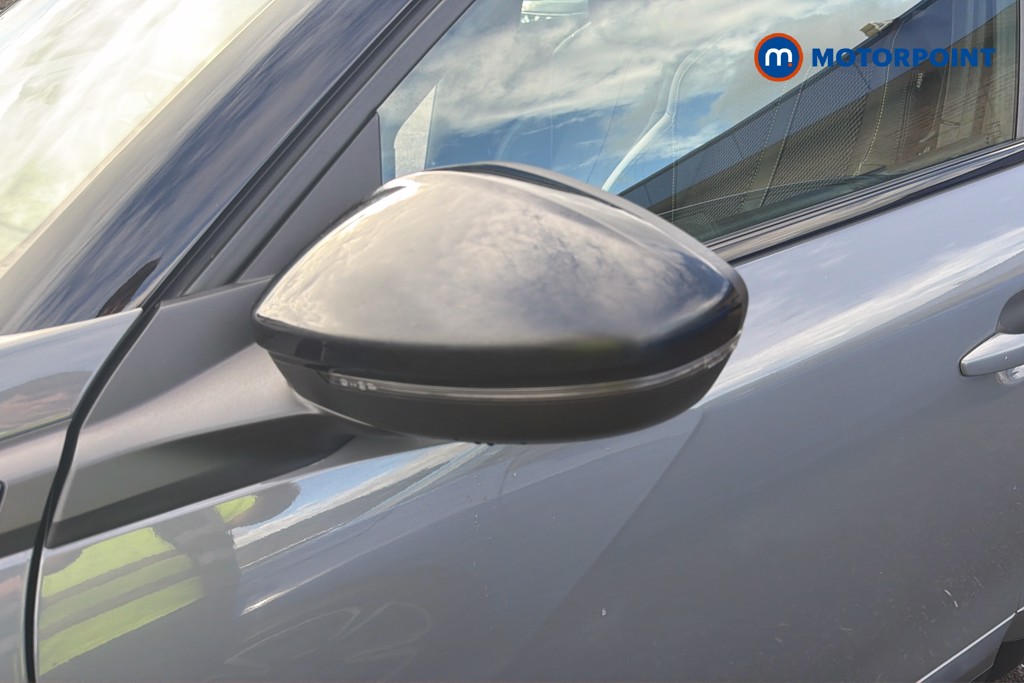 Peugeot 2008 GT Automatic Petrol SUV - Stock Number (1671443) - 19th supplementary image