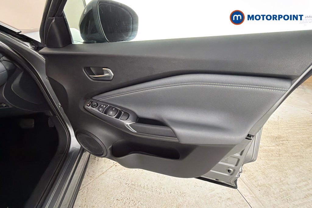 Nissan Juke Tekna Automatic Petrol SUV - Stock Number (1671456) - 19th supplementary image