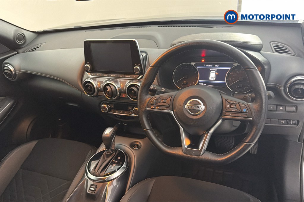 Nissan Juke Tekna Automatic Petrol SUV - Stock Number (1671456) - 1st supplementary image