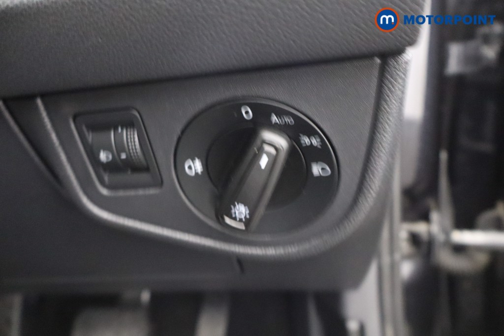 Volkswagen Polo SE Automatic Petrol Hatchback - Stock Number (1671597) - 11th supplementary image